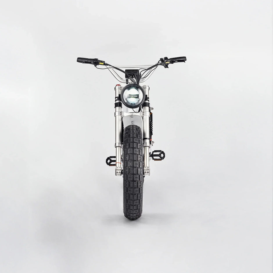 FR888 FLIGHT RISK BIKE 